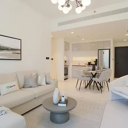 Higuests - Emaar Beachfront Haven With Majestic Marina Views Dubai Esterno foto